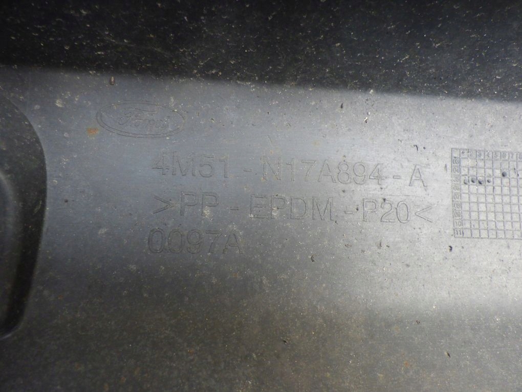 FORD FOCUS MK2 II KOMBI bumper rear