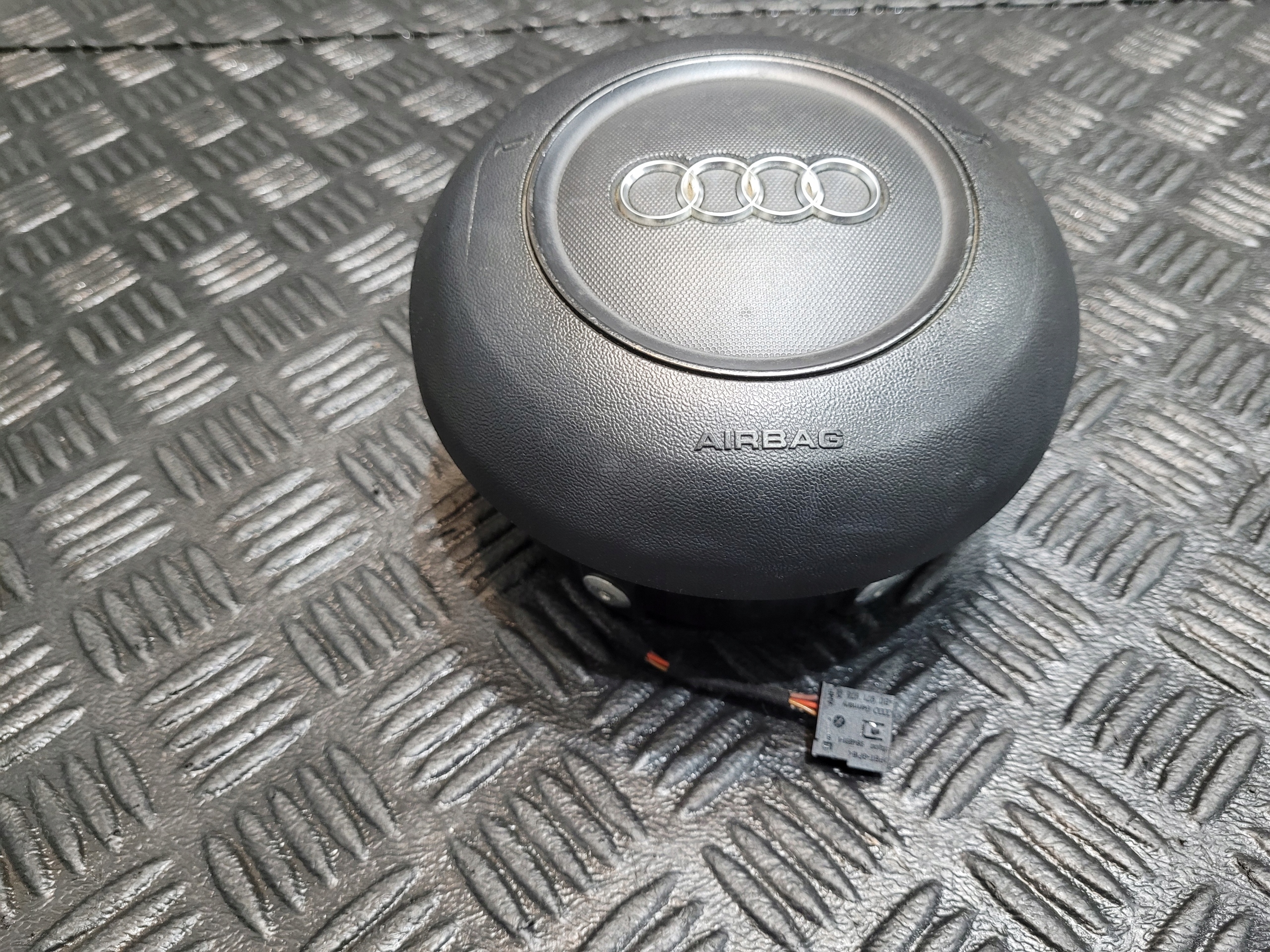 Airbag Deckel AIRBAG 8J0880201 AUDI TT 8J