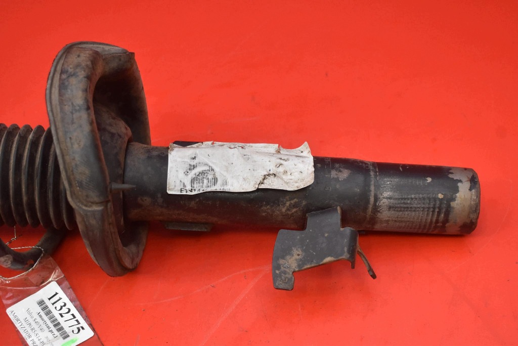 shock absorber left front P31360945 VOLVO V40 2 II 2.0 D2 120 KM 12-16