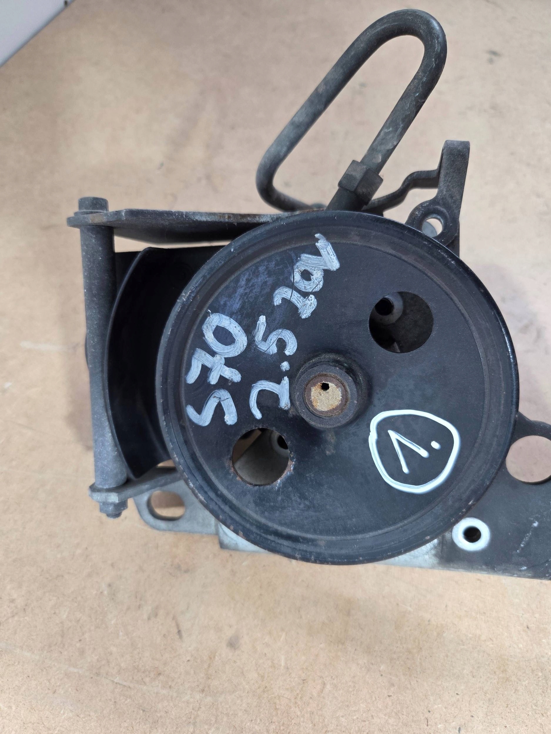 Volvo V70 / S70 servo pump 346907 (1)