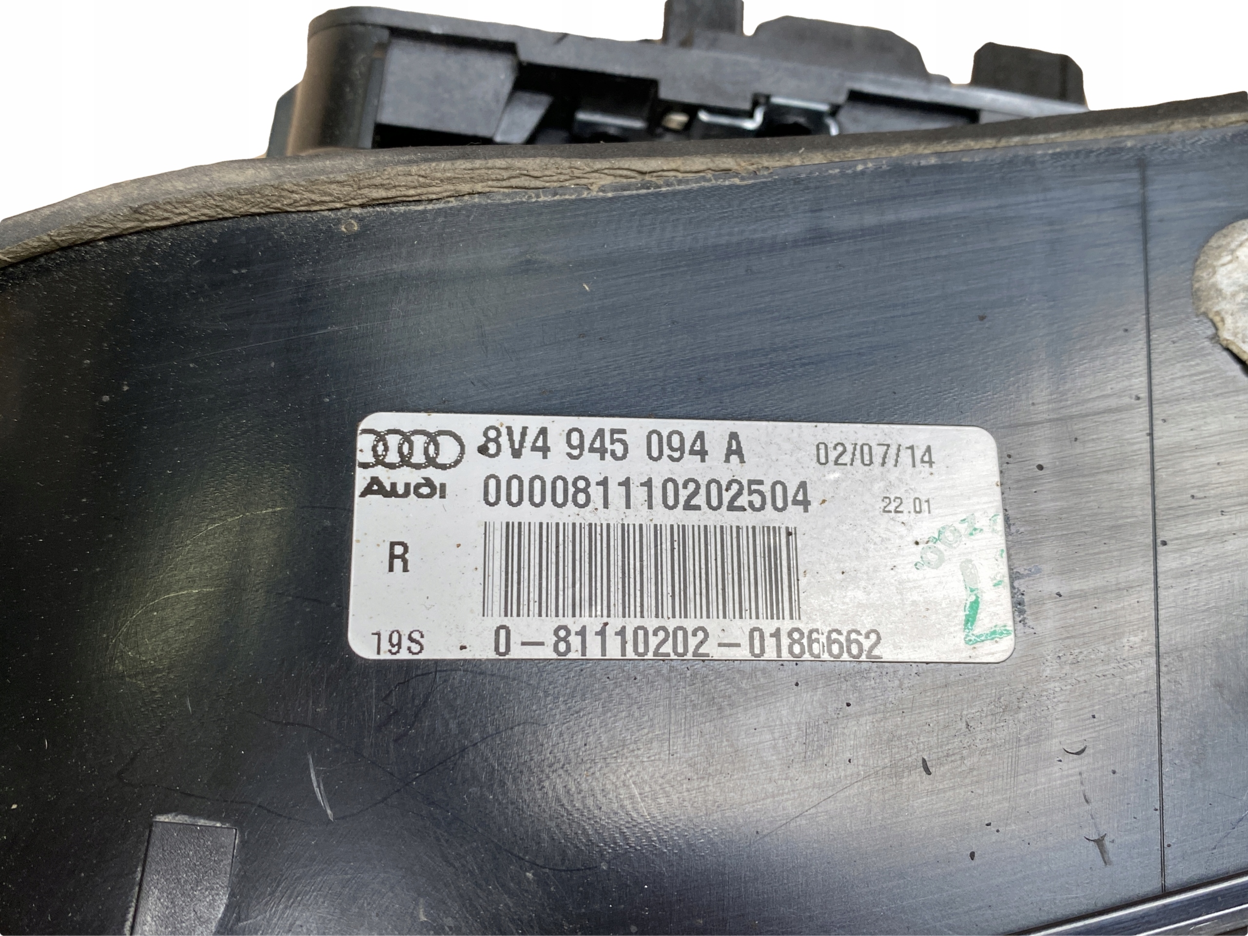 AUDI A3 8V SPORTBACK light right rear part 8V4945094A