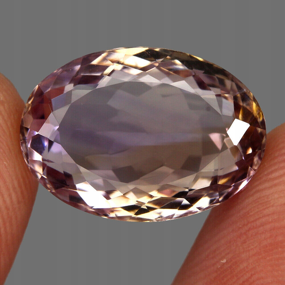 Přírodní kámen ametrin 14.11ct Vvs dvoubarevný