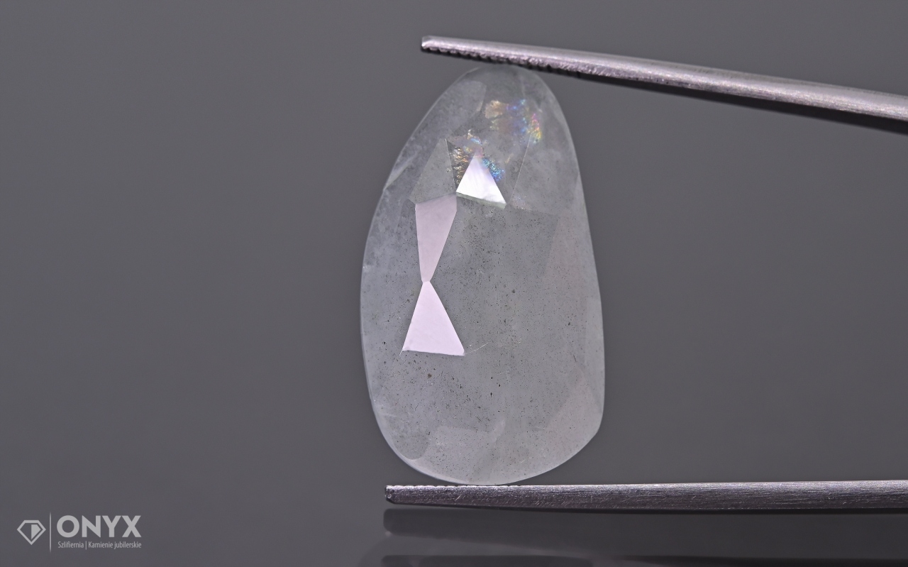 Akvamarín fasetovaná nepravidelná rozeta 25x14 mm