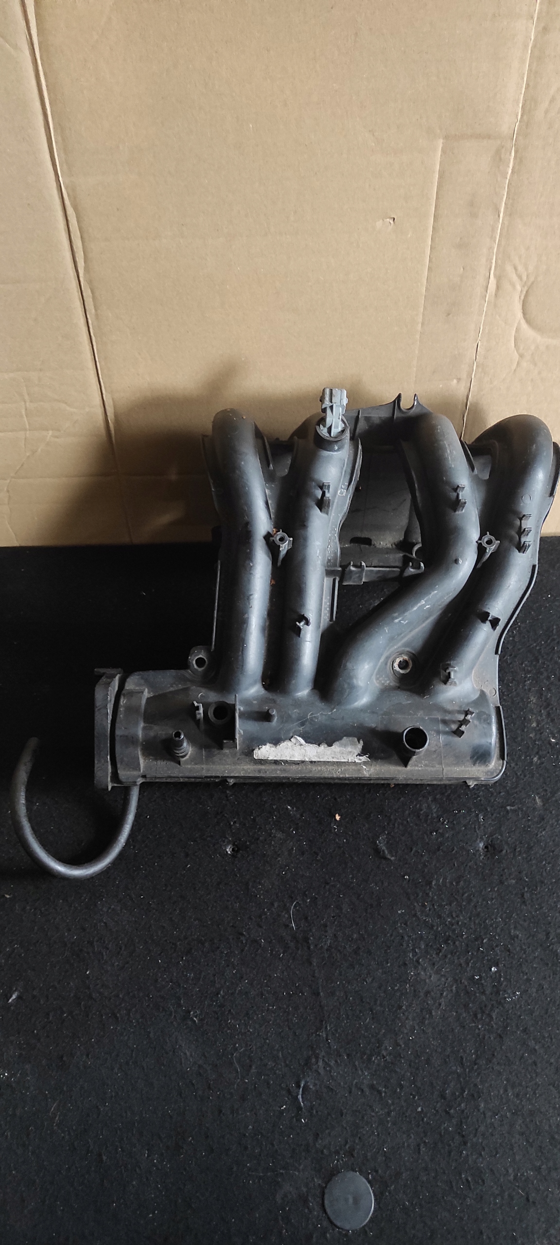 intake manifold RENAULT CLIO TWINGO 1.2 8V 8200521690
