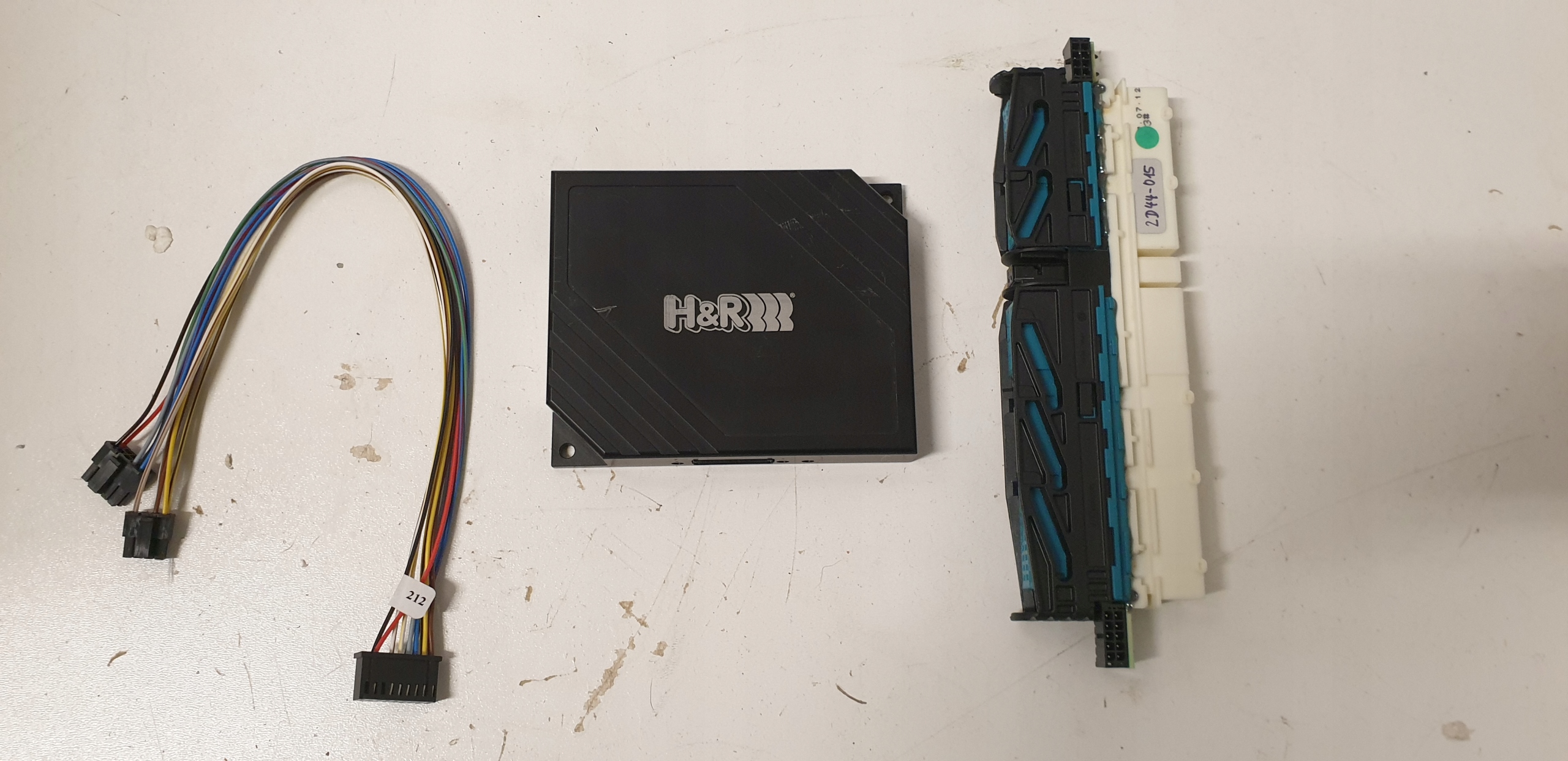 ELEKTRONICZNE OPUSZCZANIE ZAWIESZENIA H R Part number 28950 1