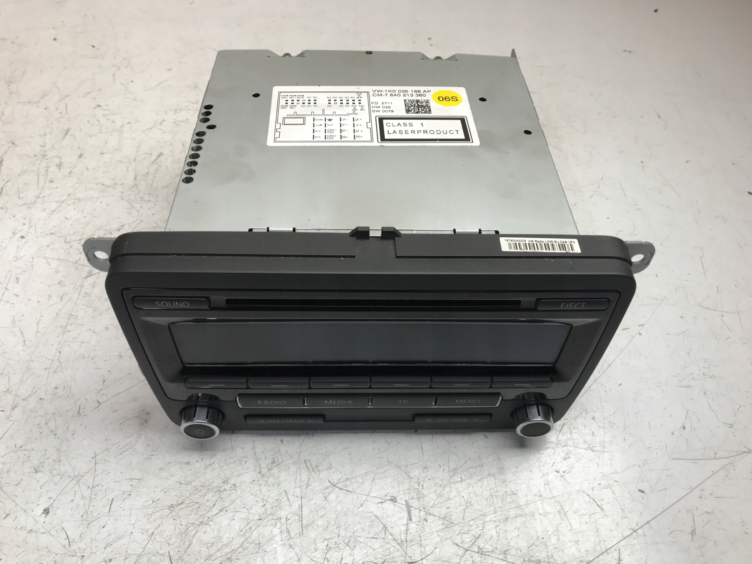 original RADIO CD PASSAT B7 1K0035186AP