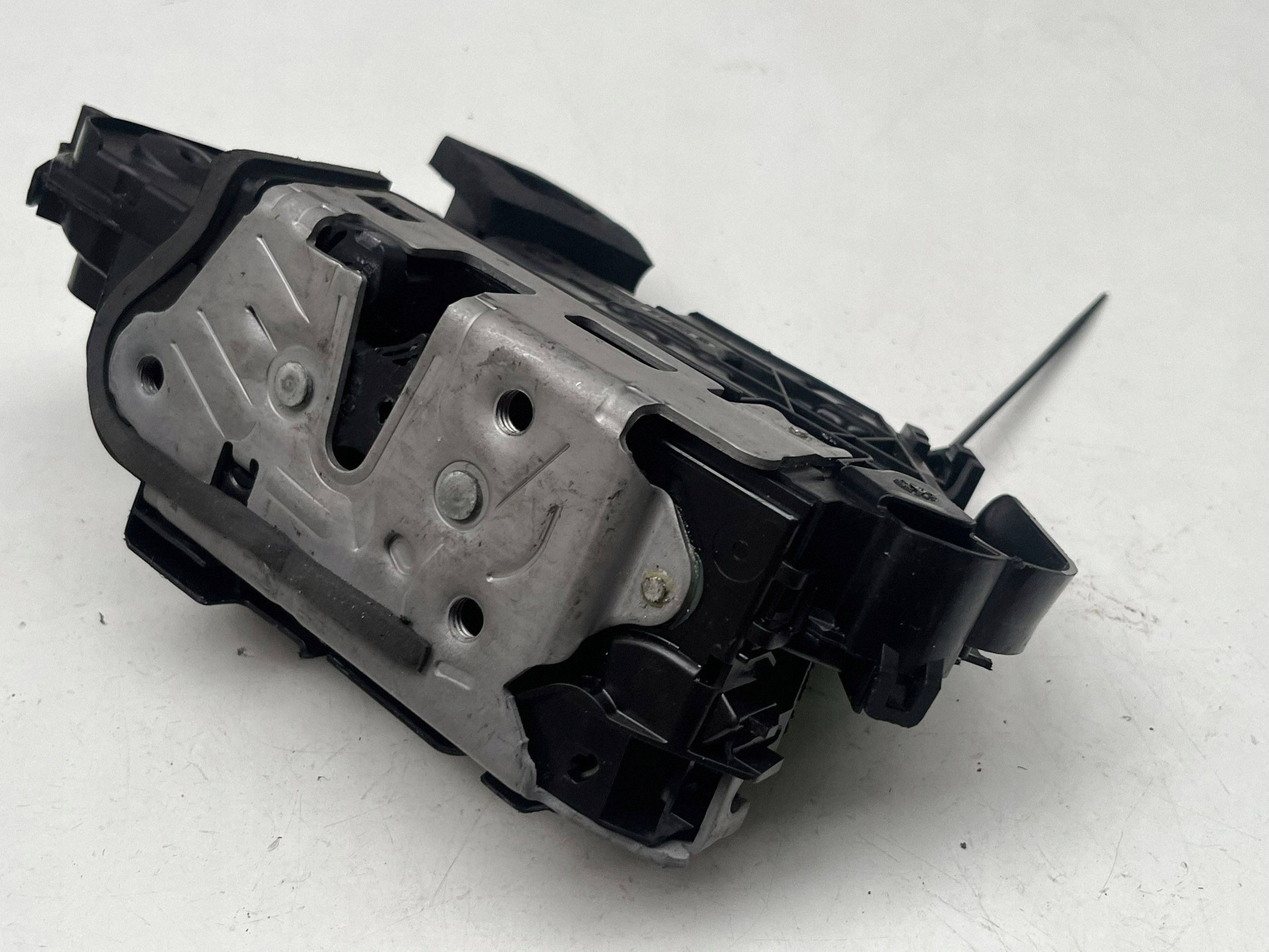 VOLKSWAGEN SEAT SKODA lock door left front 5TB837015E @M
