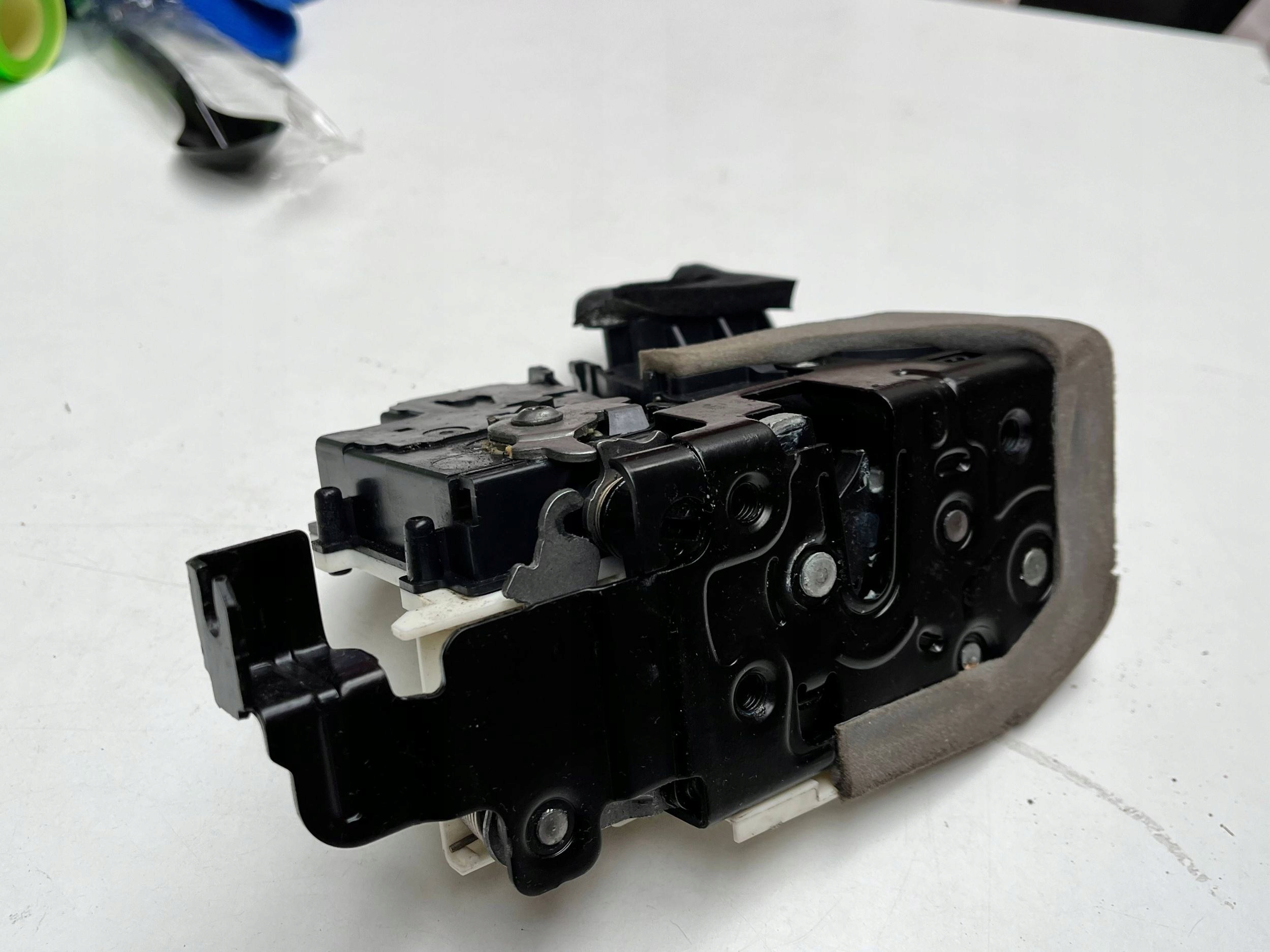 original lock door right front Audi RS Q8 4K1837016K !J