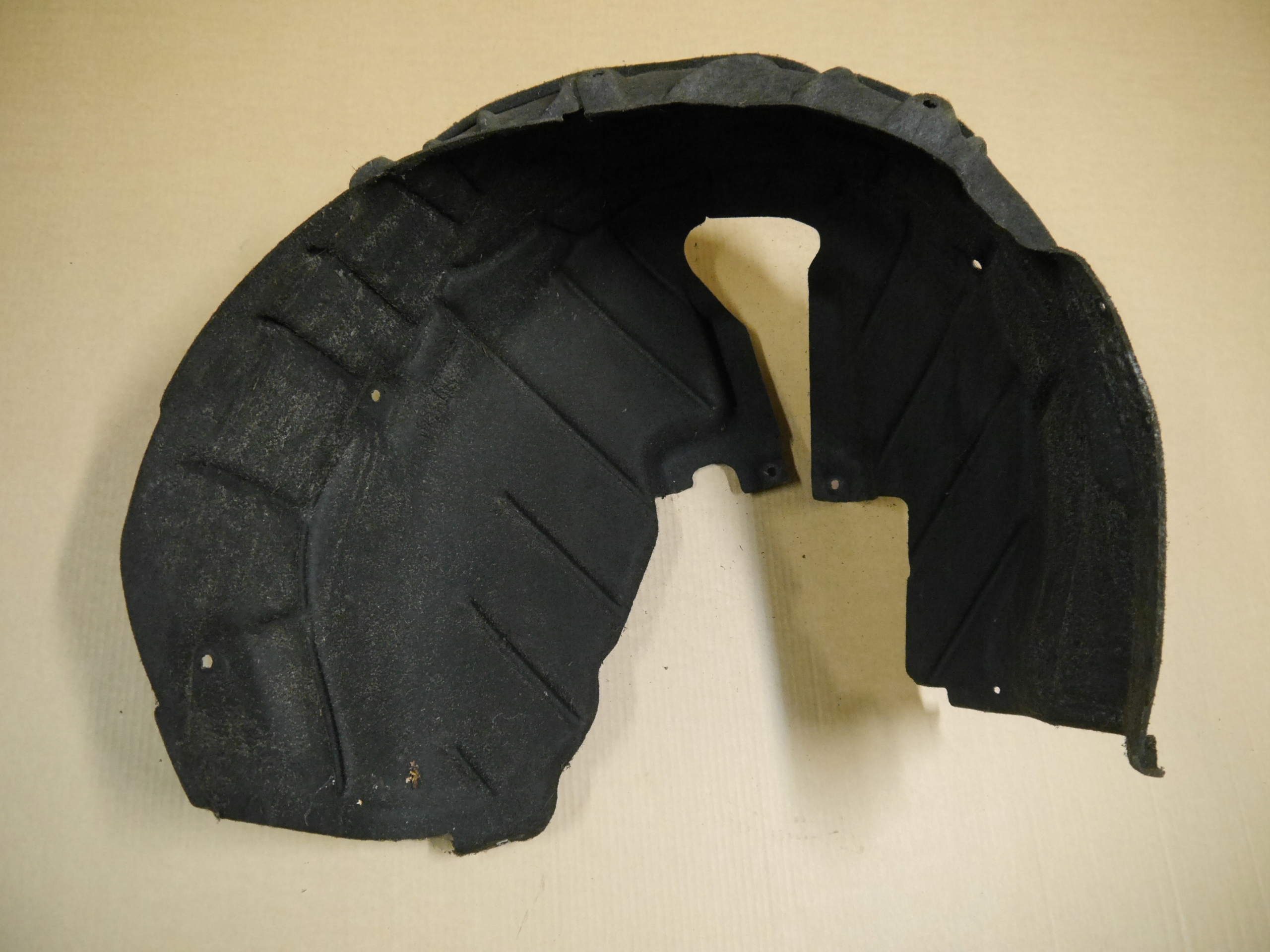 NADKOLE AUDI T. A4 16- LE