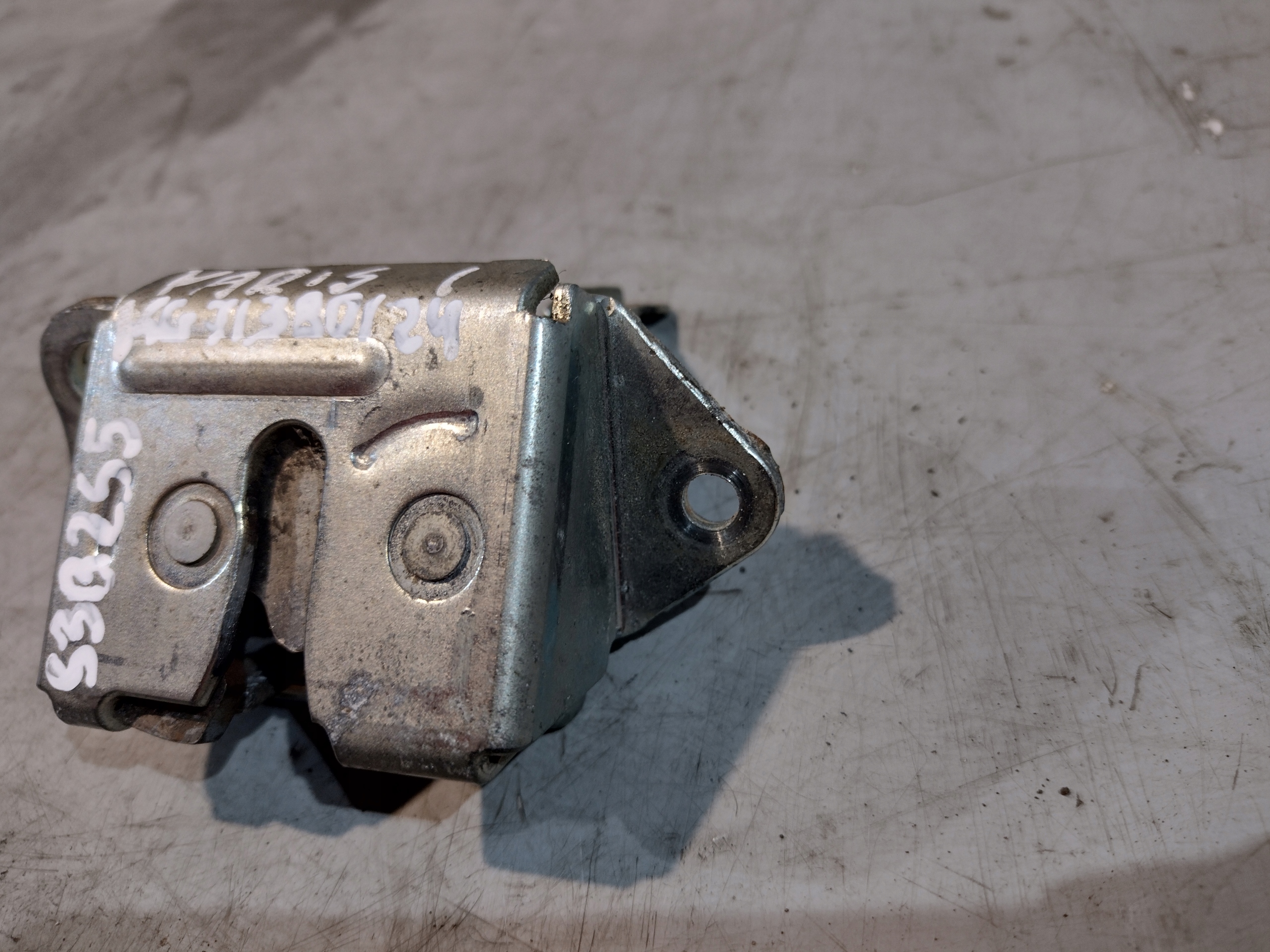 lock bonnet boot Toyota Yaris and 1 HB