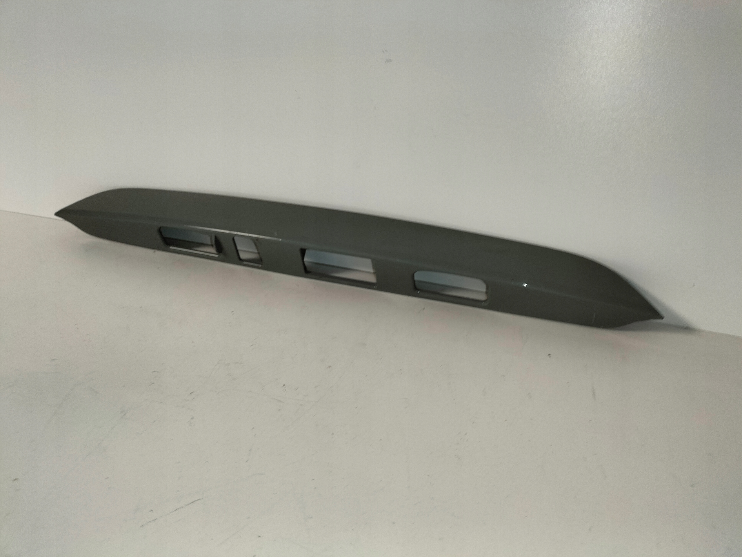 moulding cap bonnet boot rear part TOYOTA COROLLA CROSS 20