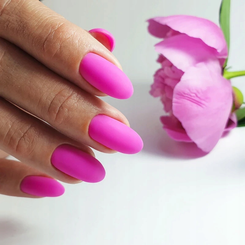 Baza Hybrydowa Kamuflująca PNB UV/LED Camouflage Base Cha-cha-cha 8 ml Pojemność 8 ml