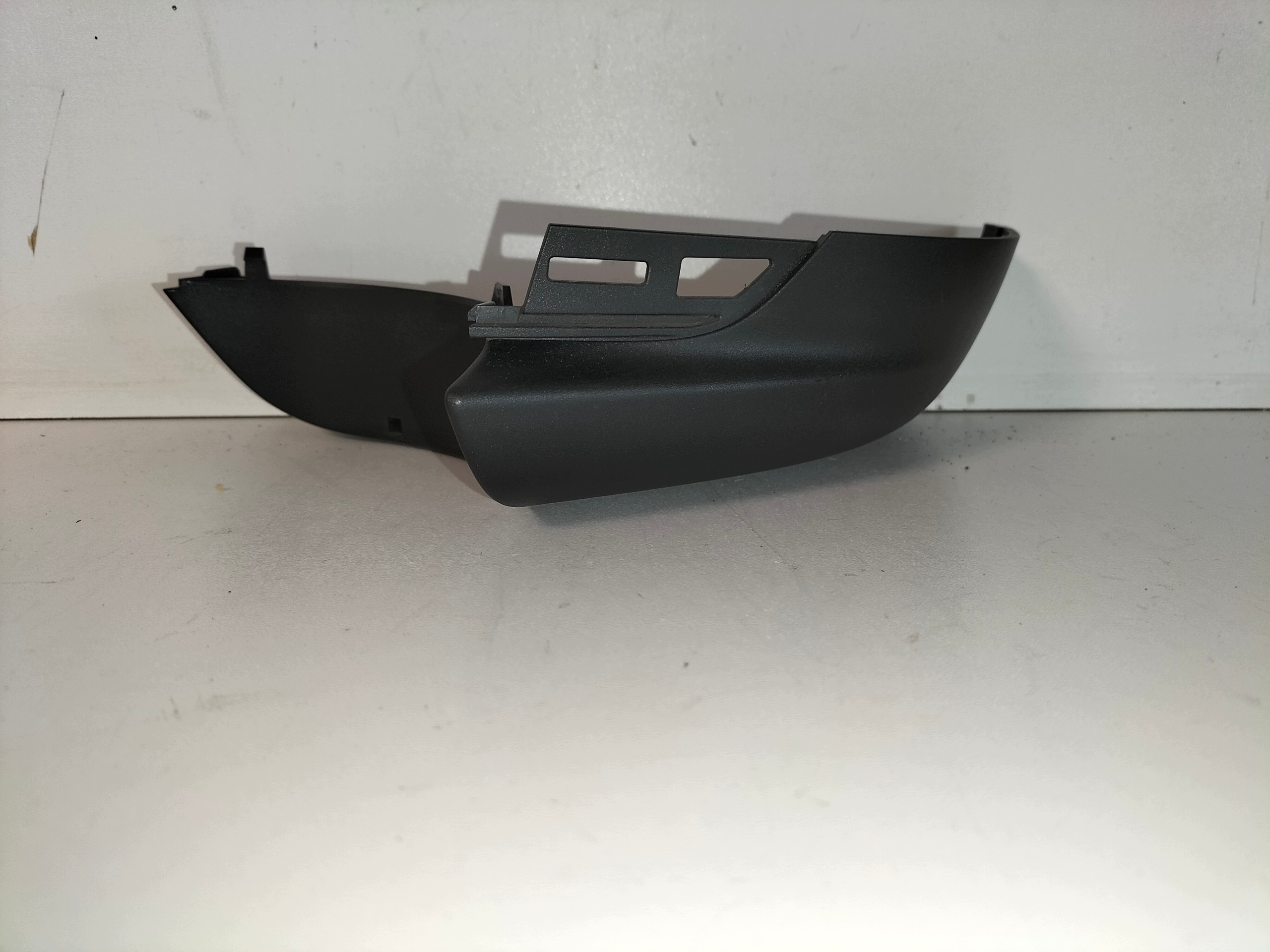 cover cap mirrors lower left SKODA KODIAQ 2 II 57H 24