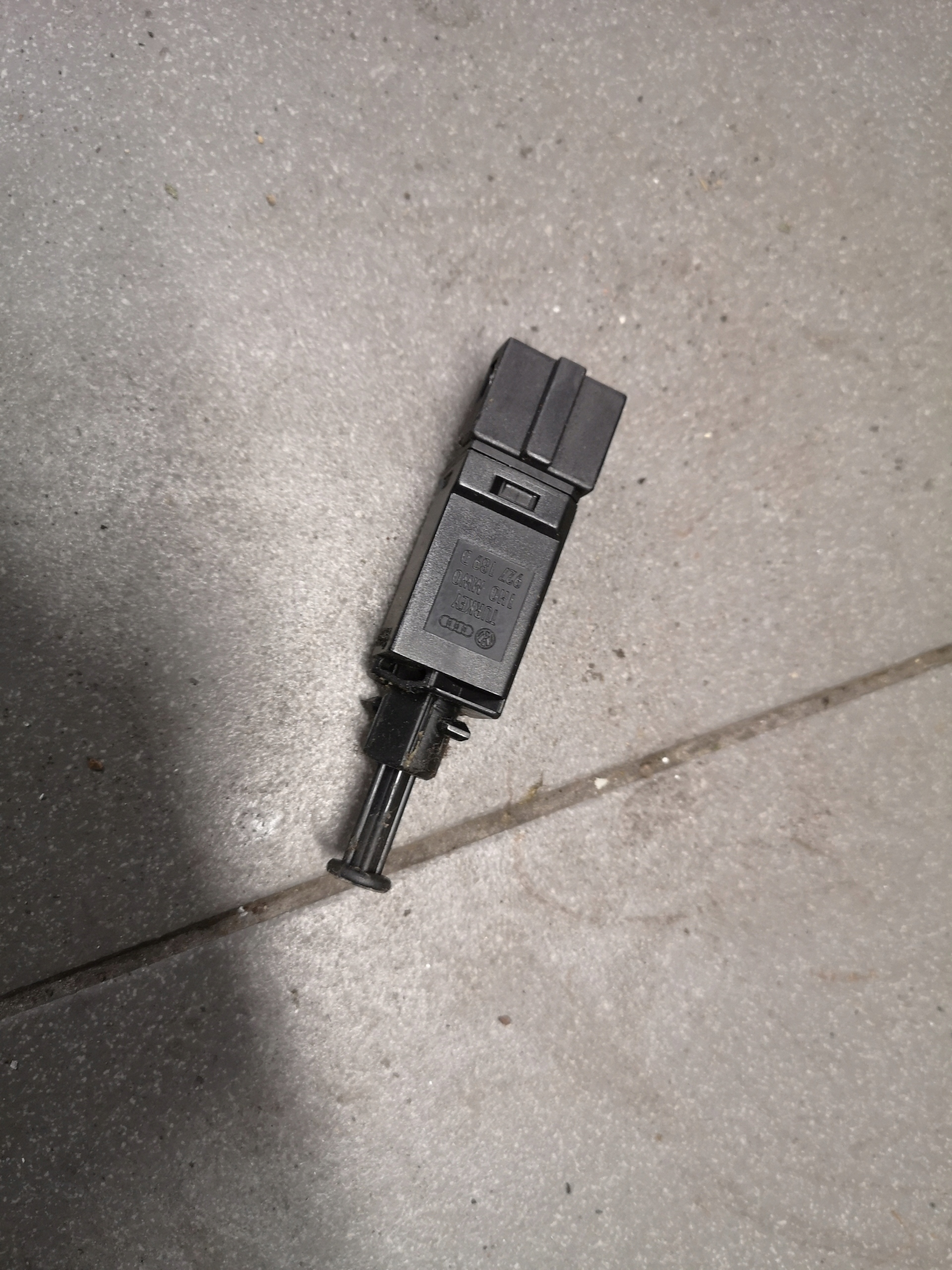 Sensor der Kupplung SKODA FABIA 1H0 927 189D