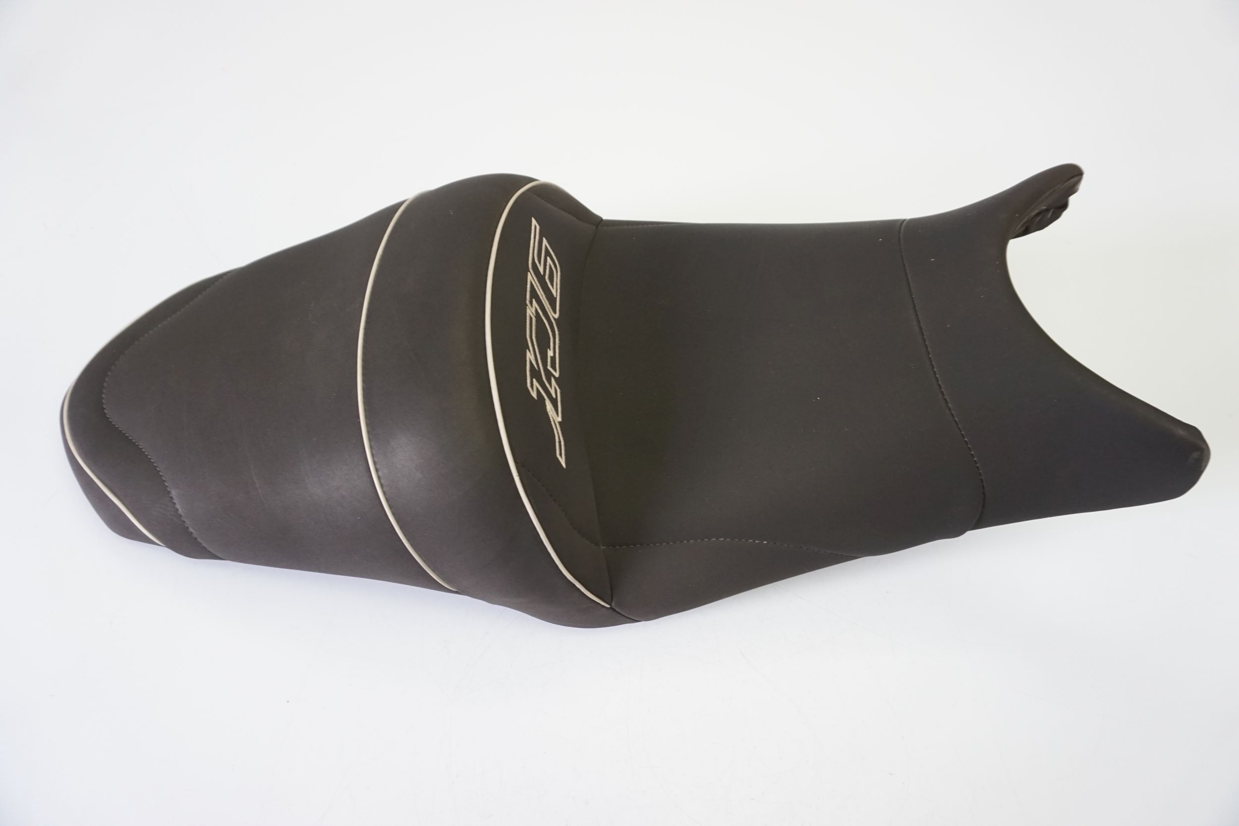 2536716408196153 - YAMAHA XJ6 DIVERSION S 09-16 СИДЕНЬЕ