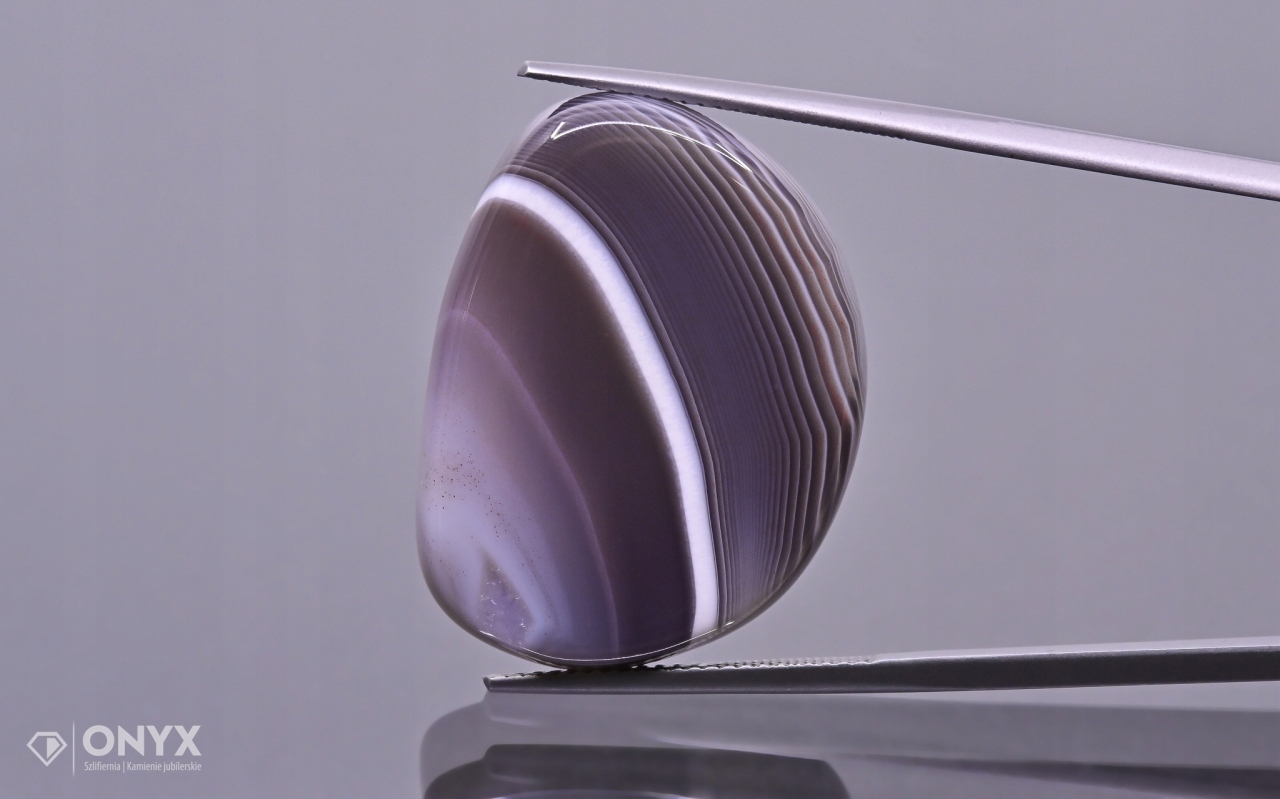 Agat Botswana konvexní nepravidelná destička 28,5x21,5 mm