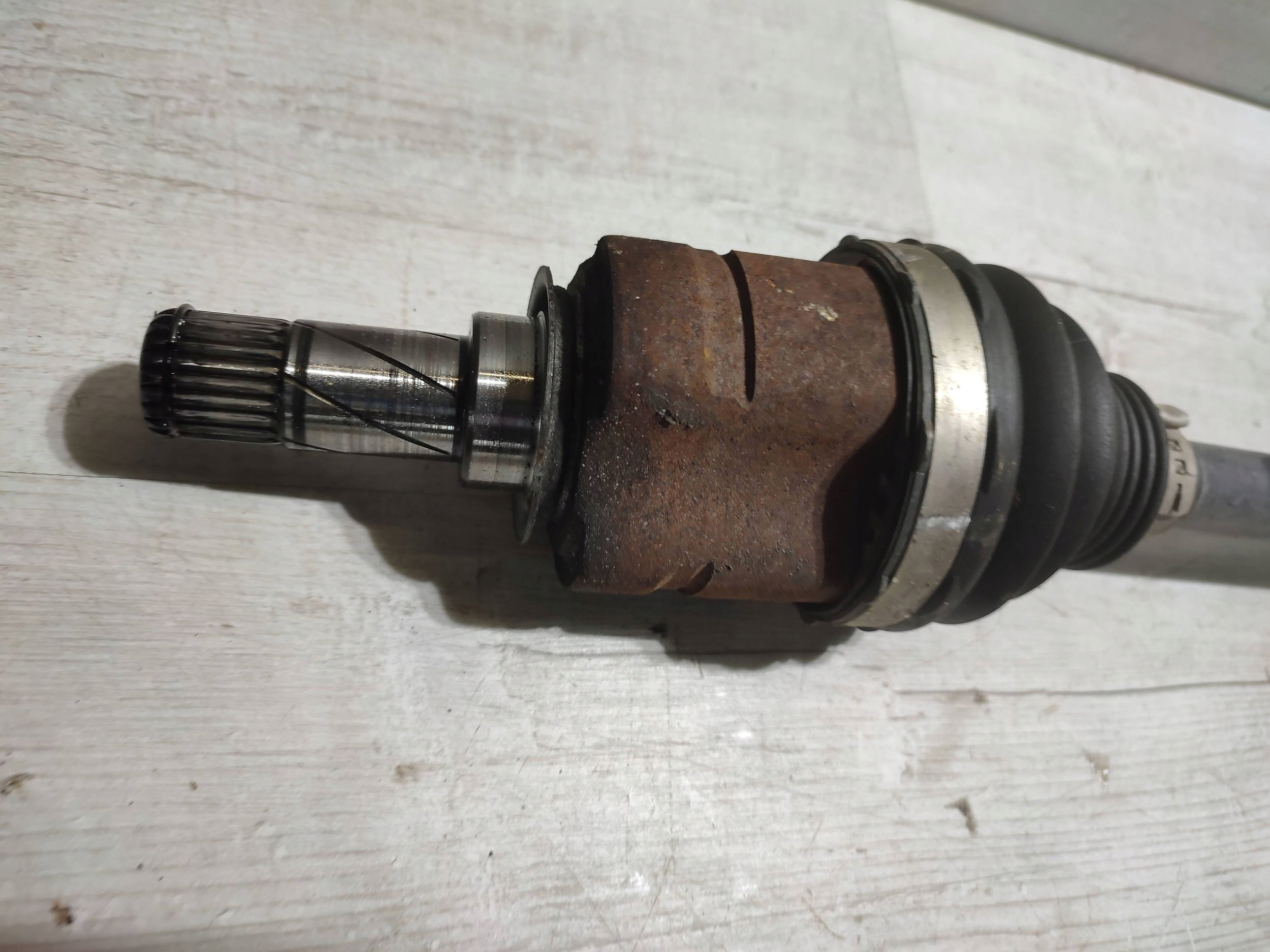 Opel Corsa E 2018 right side semi-axis