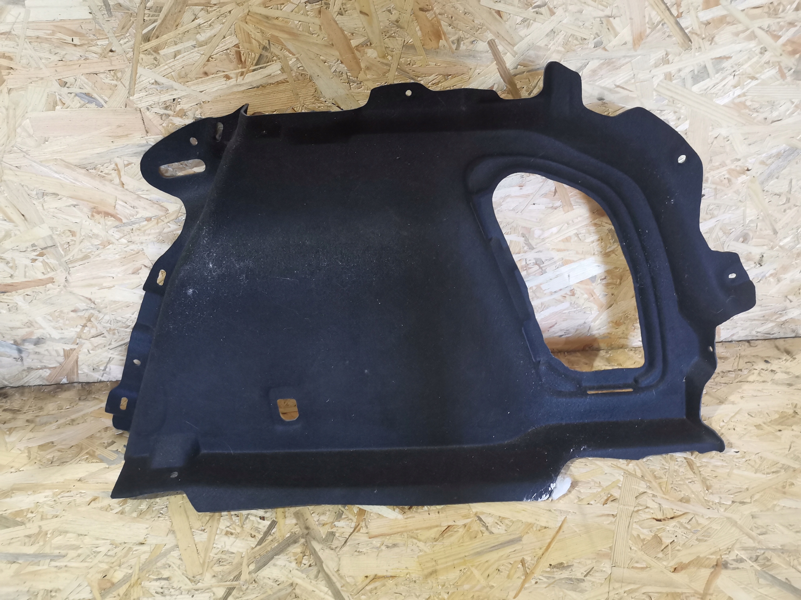 boot upholstery right rear part MAZDA 3 III HB BM BJT668850