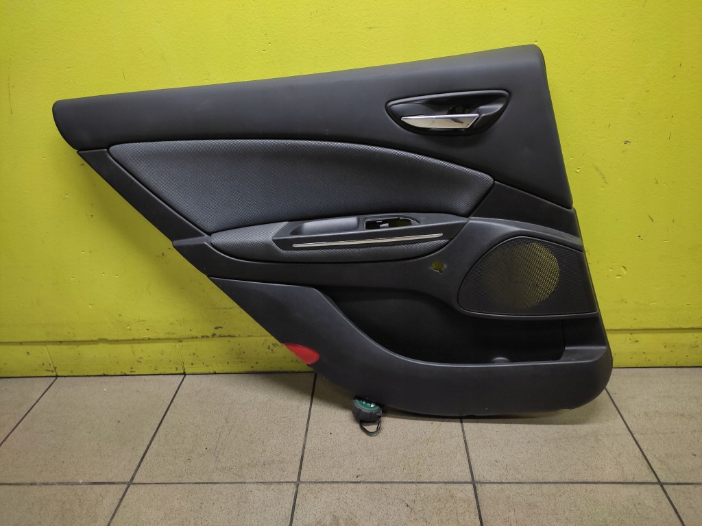FIAT BRAVO II upholstery door left rear part