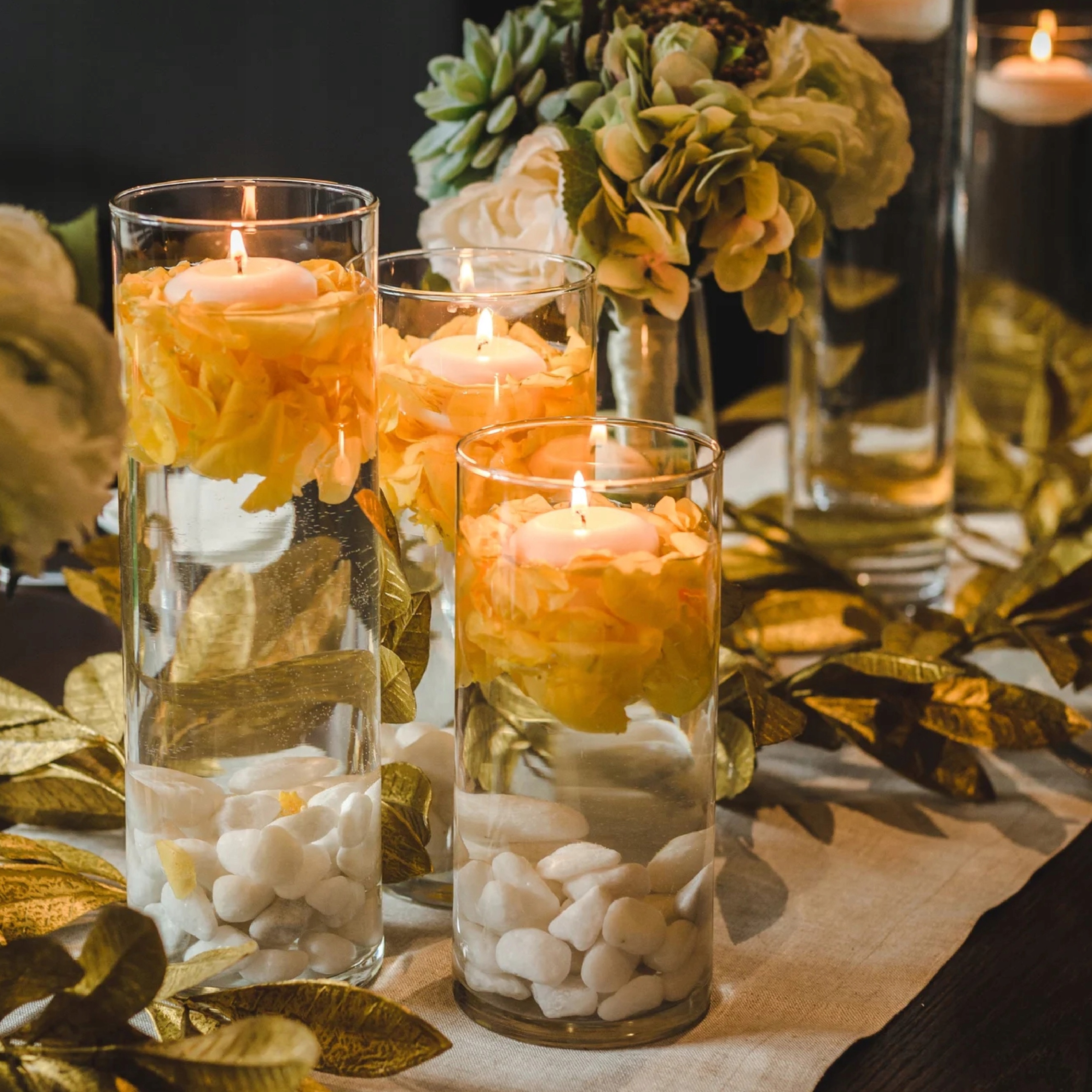 ŚWIECE PŁYWAJĄCE BIAŁE ŚWIECZKI WODNE CANDRA CANDLE ZESTAW 20 SZTUK Rodzaj świece