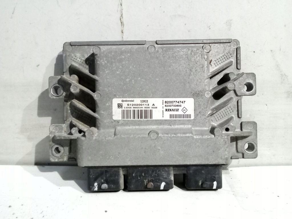 Renault Twingo II 2 computer control unit 8200774747