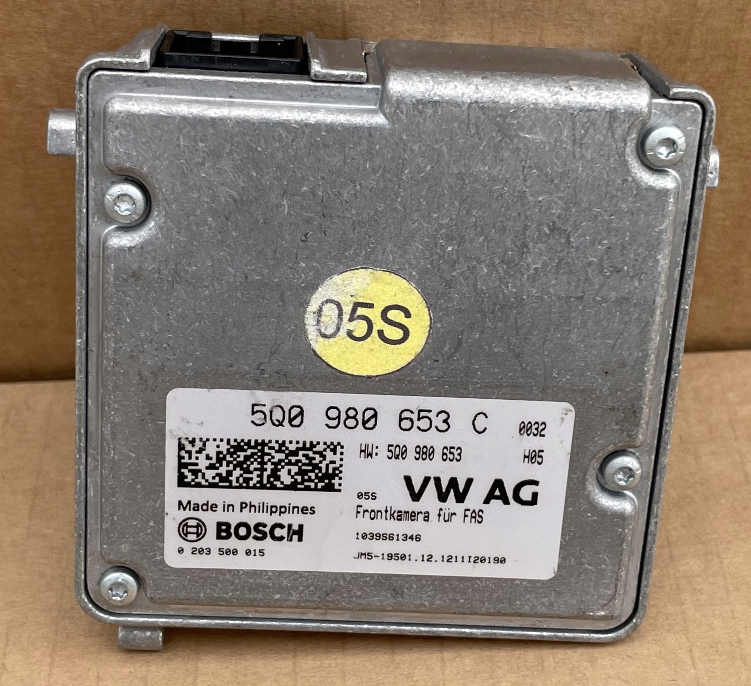 KAMERA front 5Q0980653C VW SKODA original