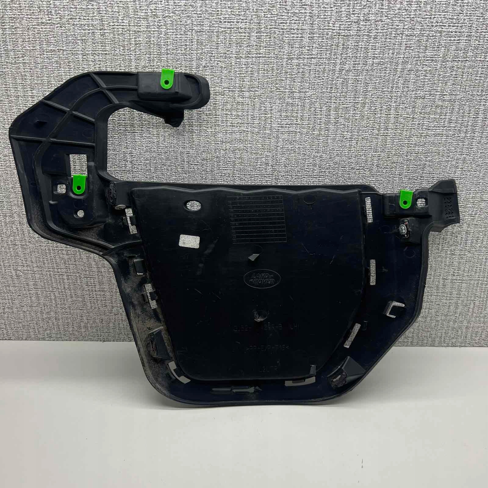 RANGE ROVER EVOQUE and 2014 - 2018 grid of a bumper front left GJ32-15A299-B