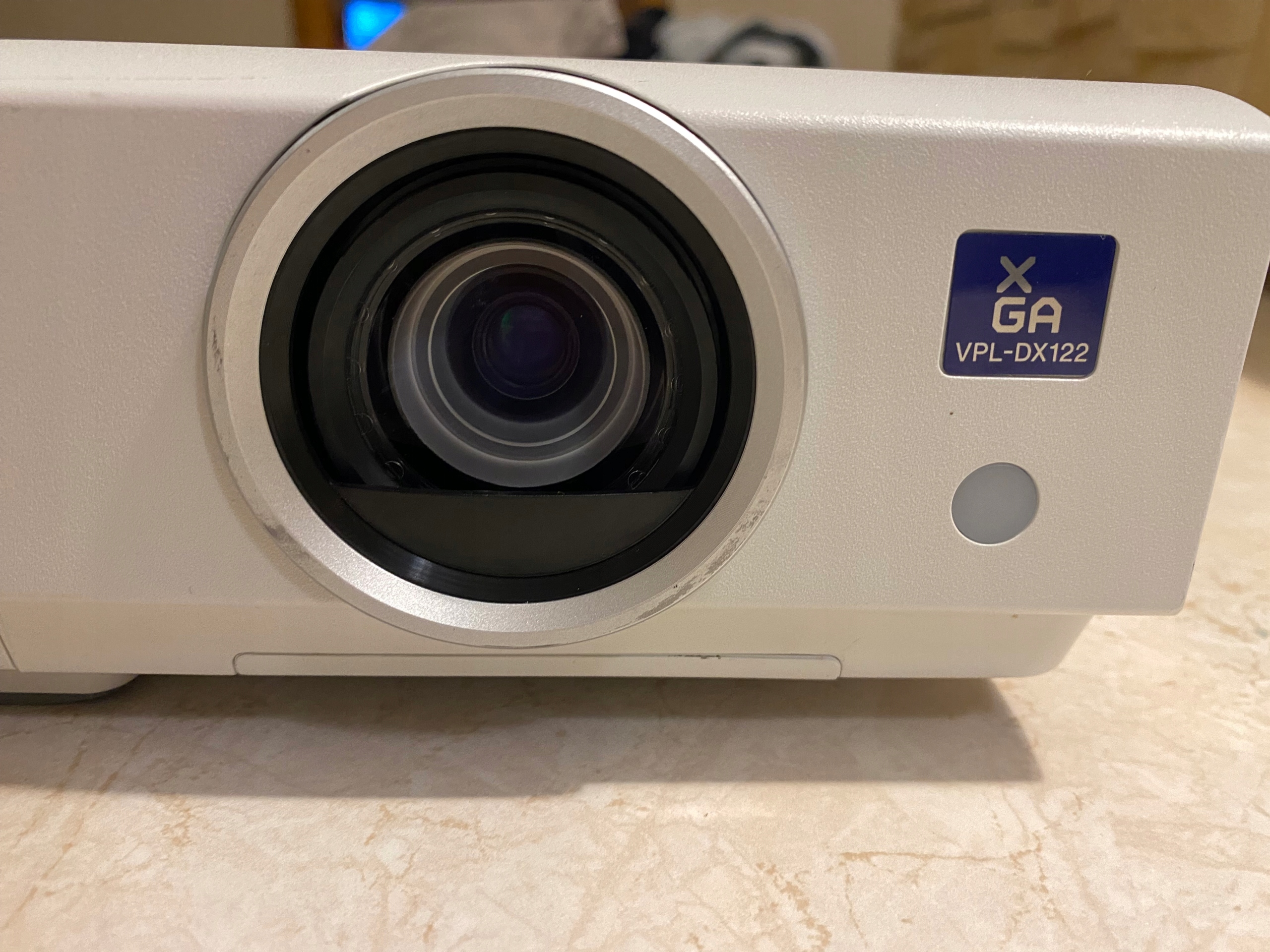 Projektor rzutnik SONY VPL-DX122 2600 ANSI 3000:1 HDMI KARAOKE MECZ EURO FV EAN (GTIN) 0027242882195