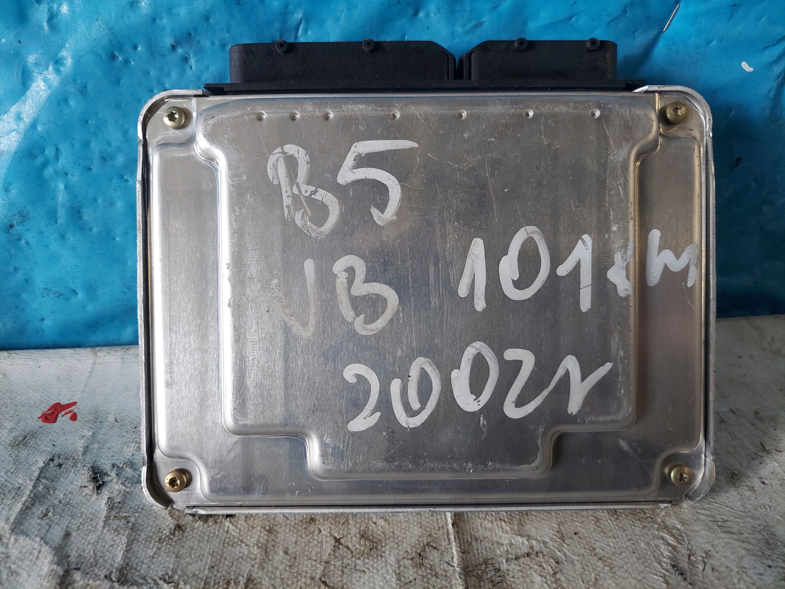 PASSAT B5 1.9 TDI 038906019GL unité de commande électronique uce moteur