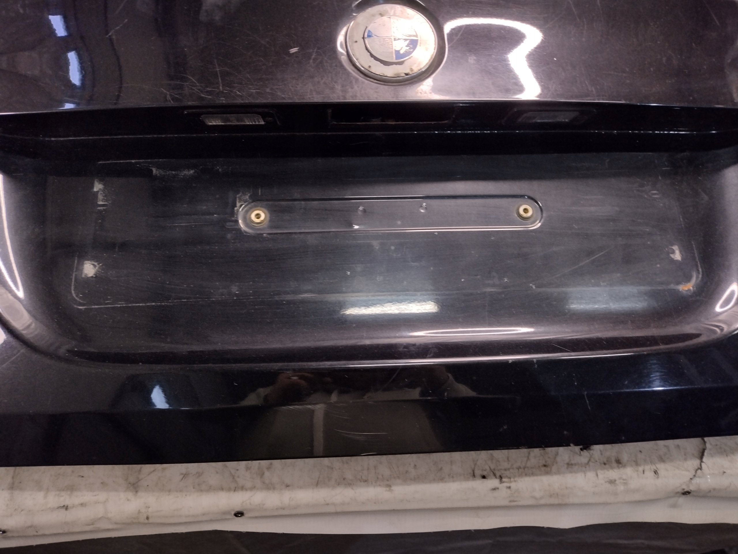 trunk door boot BMW E91 k: Black Sapphire 475/9