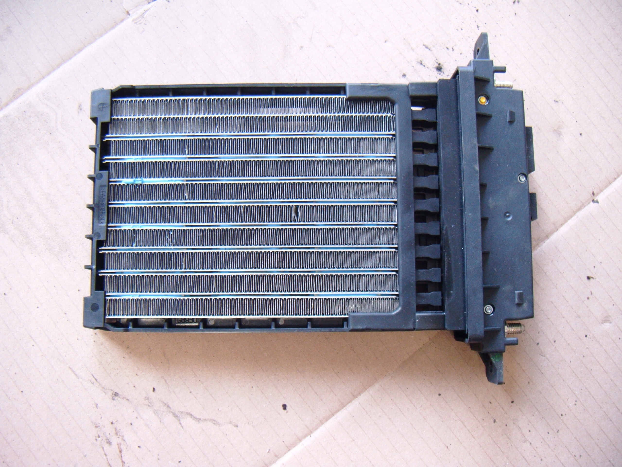 OPEL ZAFIRA B 1.9 CDTI NAGRZEWNICA ELEKTRYCZNA