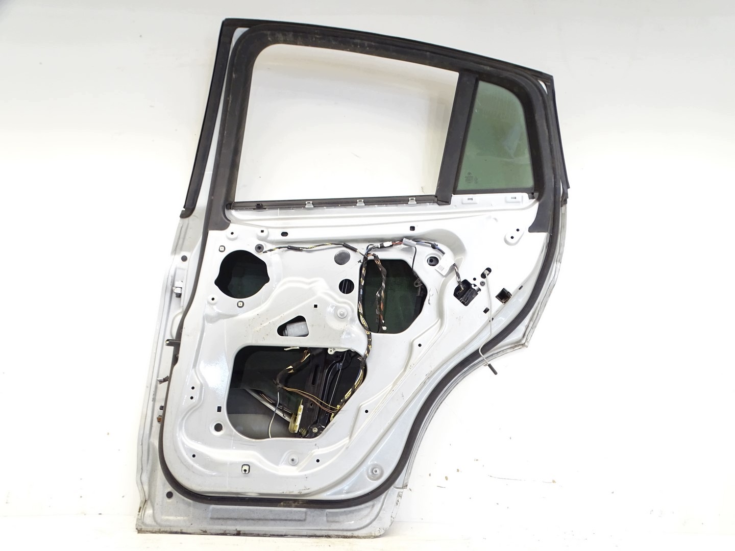 door right rear part right rear. BMW X4 F26