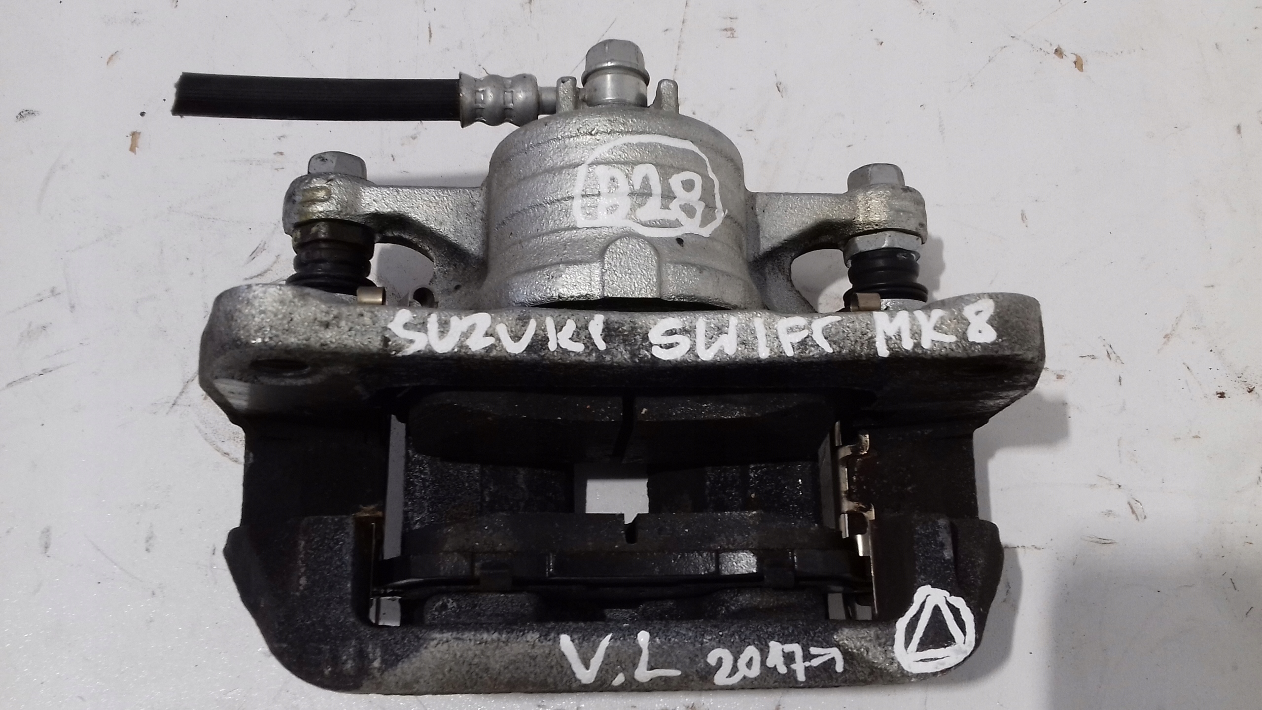 SUZUKI SWIFT MK8 caliper brake left front 12K T4