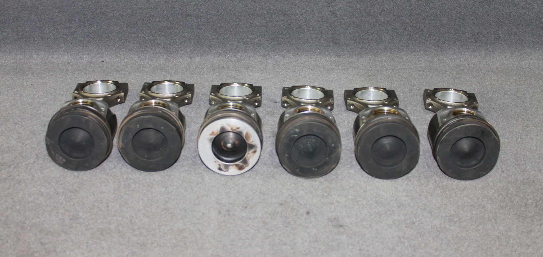 BMW G30 G11 G01 G05 3.0D 4.0D B57D30 piston connecting rod