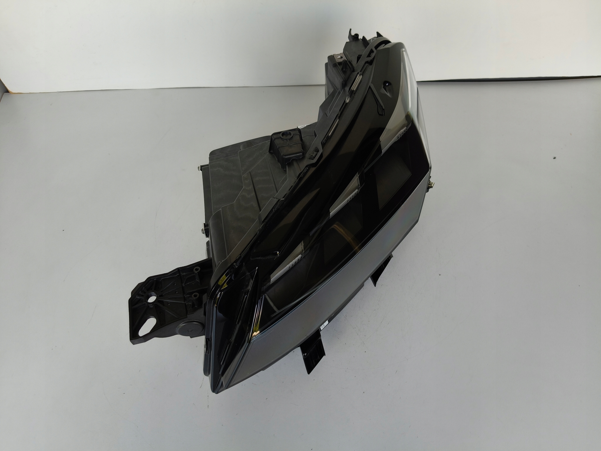 light left REFLEKTOR PEUGEOT RIFTER 24- LIFT FULL LED