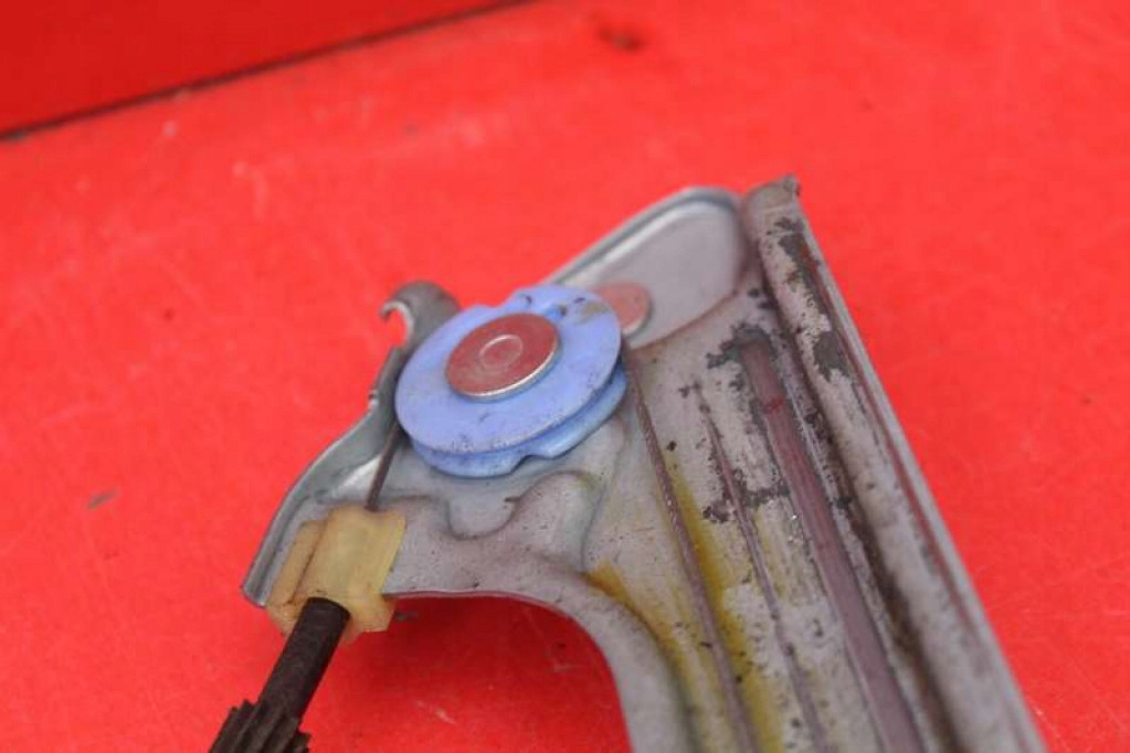 window regulator left front EU 974825102 RENAULT LAGUNA 3 III 07-11