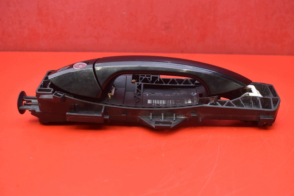 handle left front front 197 A2047600534 MERCEDES C-KLASA W204 07-14