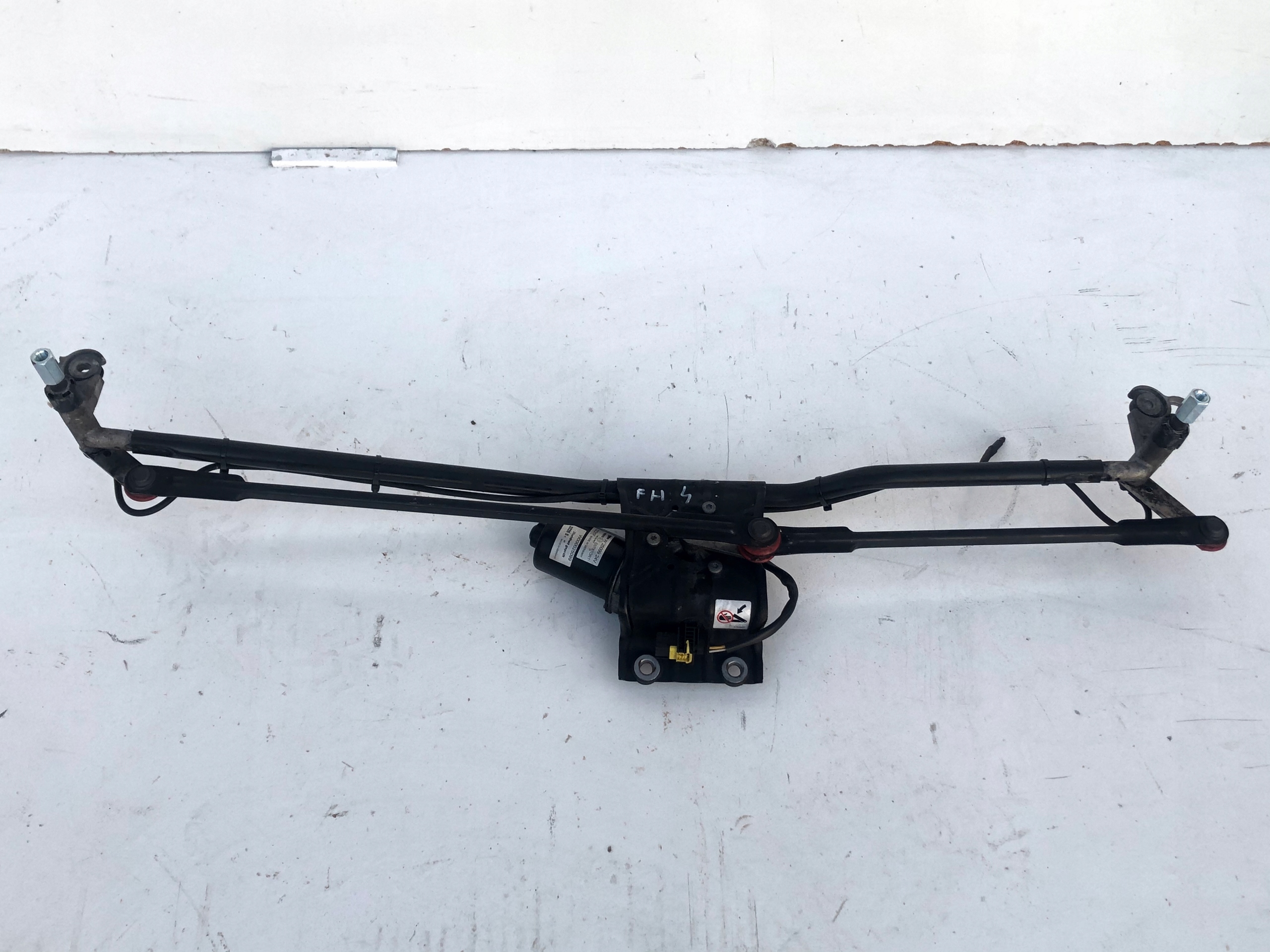 МЕХАНІЗМ СКЛООЧИСНИКА VOLVO FH4 FH 4 GW