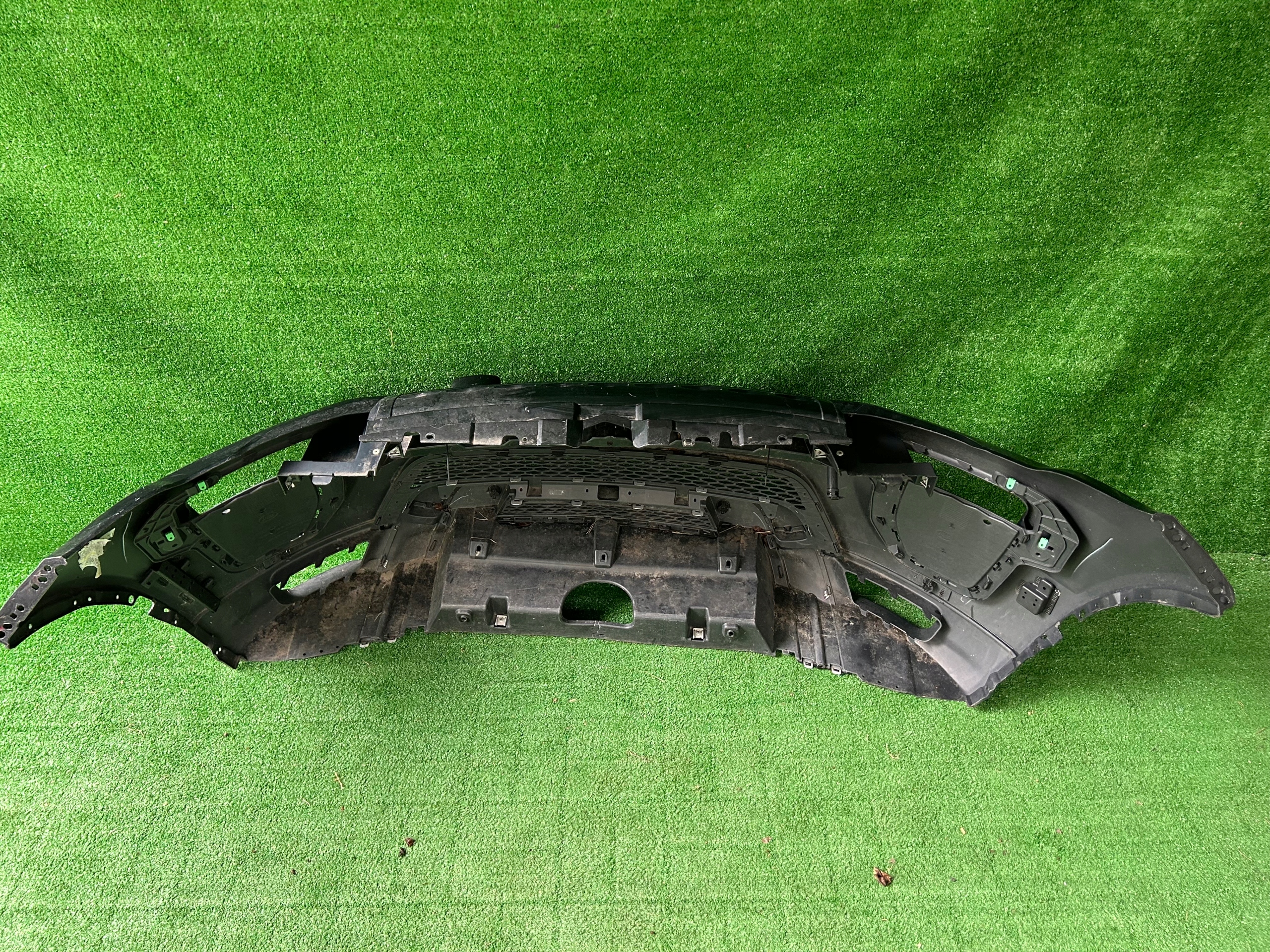 Range Rover Evogue 1 and 15- Lift bumper front front