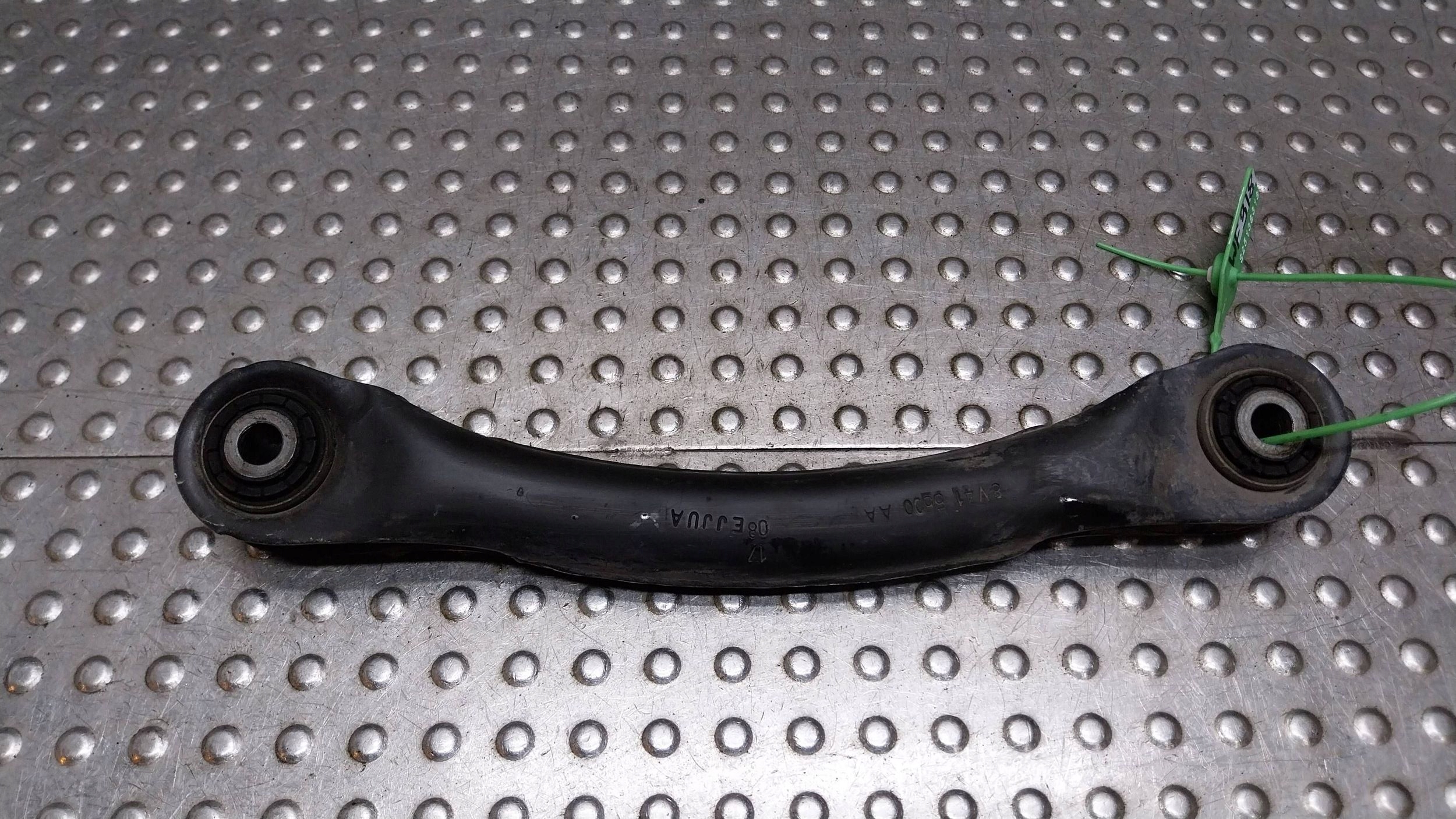 arm left right upper rear part 8V41-5500-AA FORD KUGA MK1 MK2 FOCUS MK2 MK3