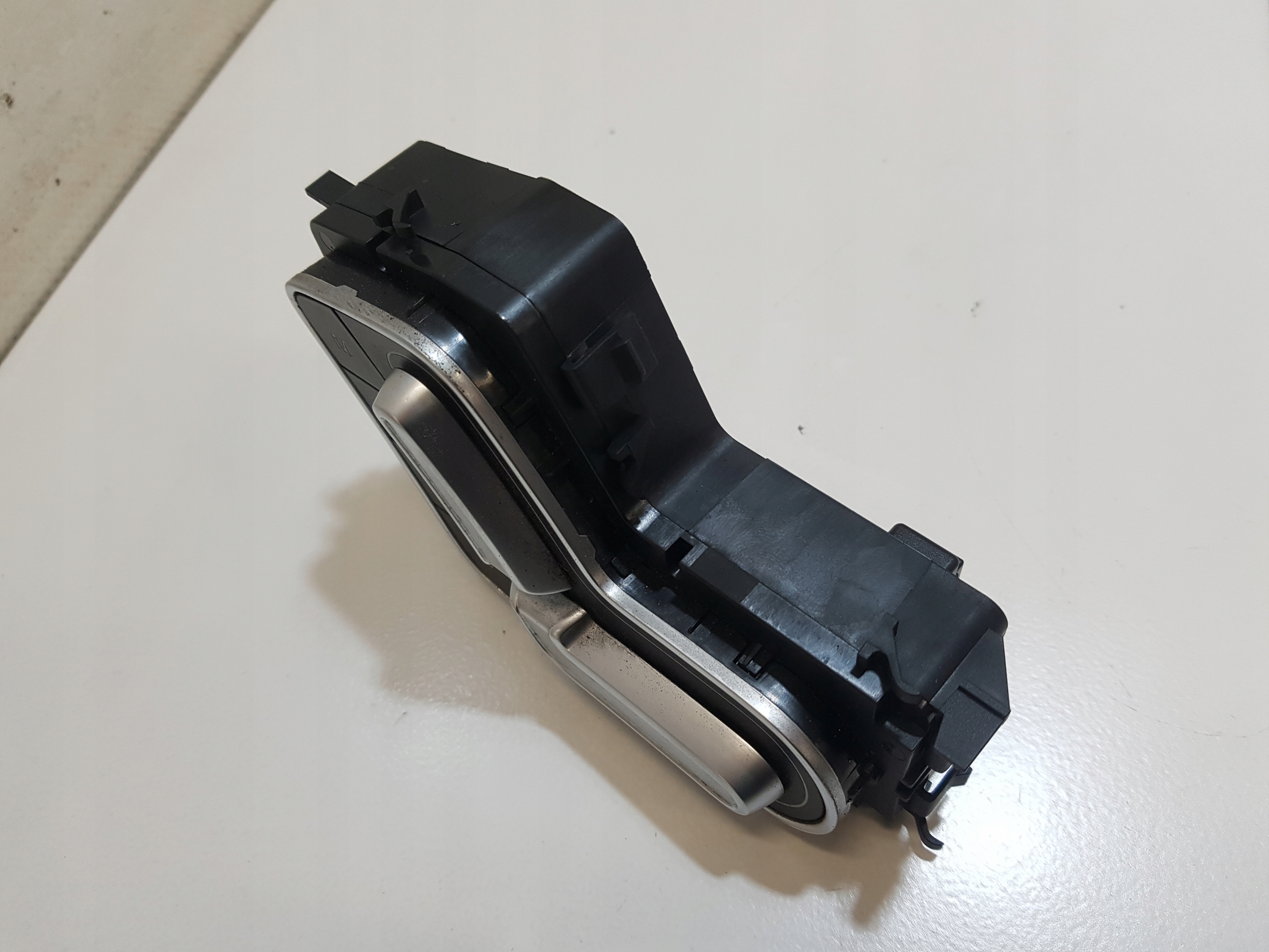 PANEL control seat left MERCEDES-BENZ A KLASA W177 A1779056500