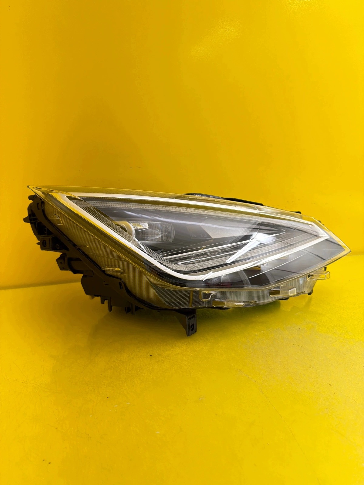 light left Seat Arona Ibiza V Lift Full Led 6F1941008H