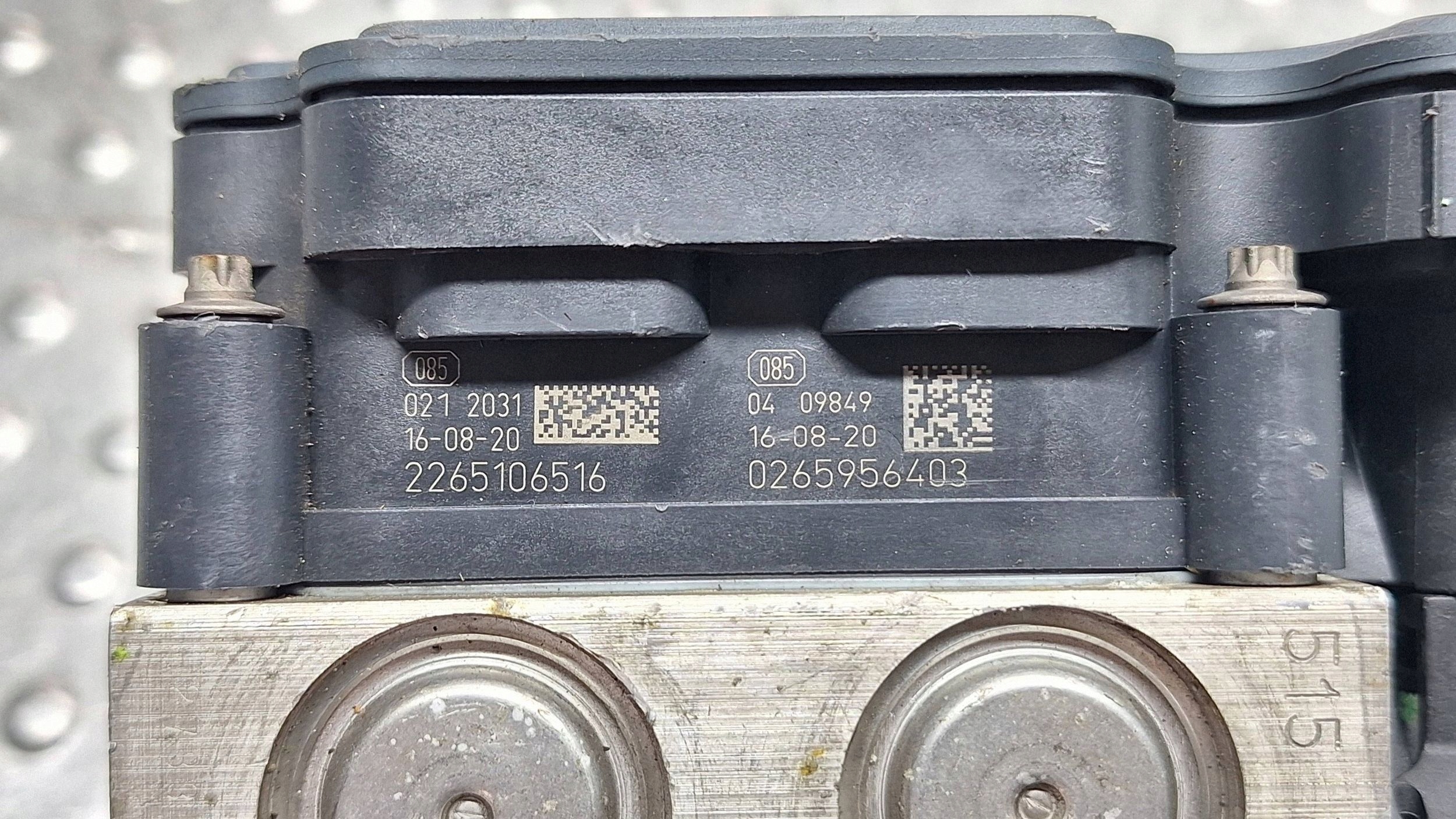 pump control unit ABS A4539009702 476602784R SMART FORFOUR 453 TWINGO III 1.0