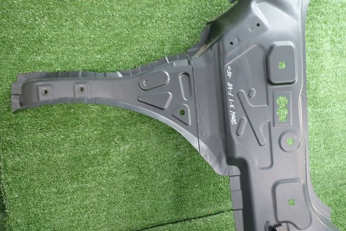 BMW X1 F48 15- pillar left side left