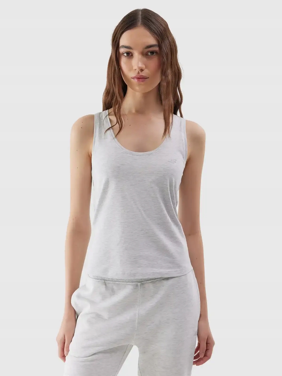 KOSZULKA DAMSKA 4F BOKSERKA BAWEŁNIANA TOP NA RAMIĄCZKA SS24F041 Cechy dodatkowe brak