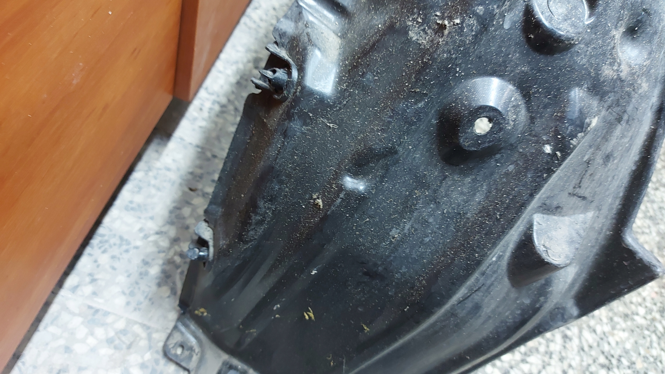 mudguard right front TOYOTA COROLLA E21 19- KOMBI HB
