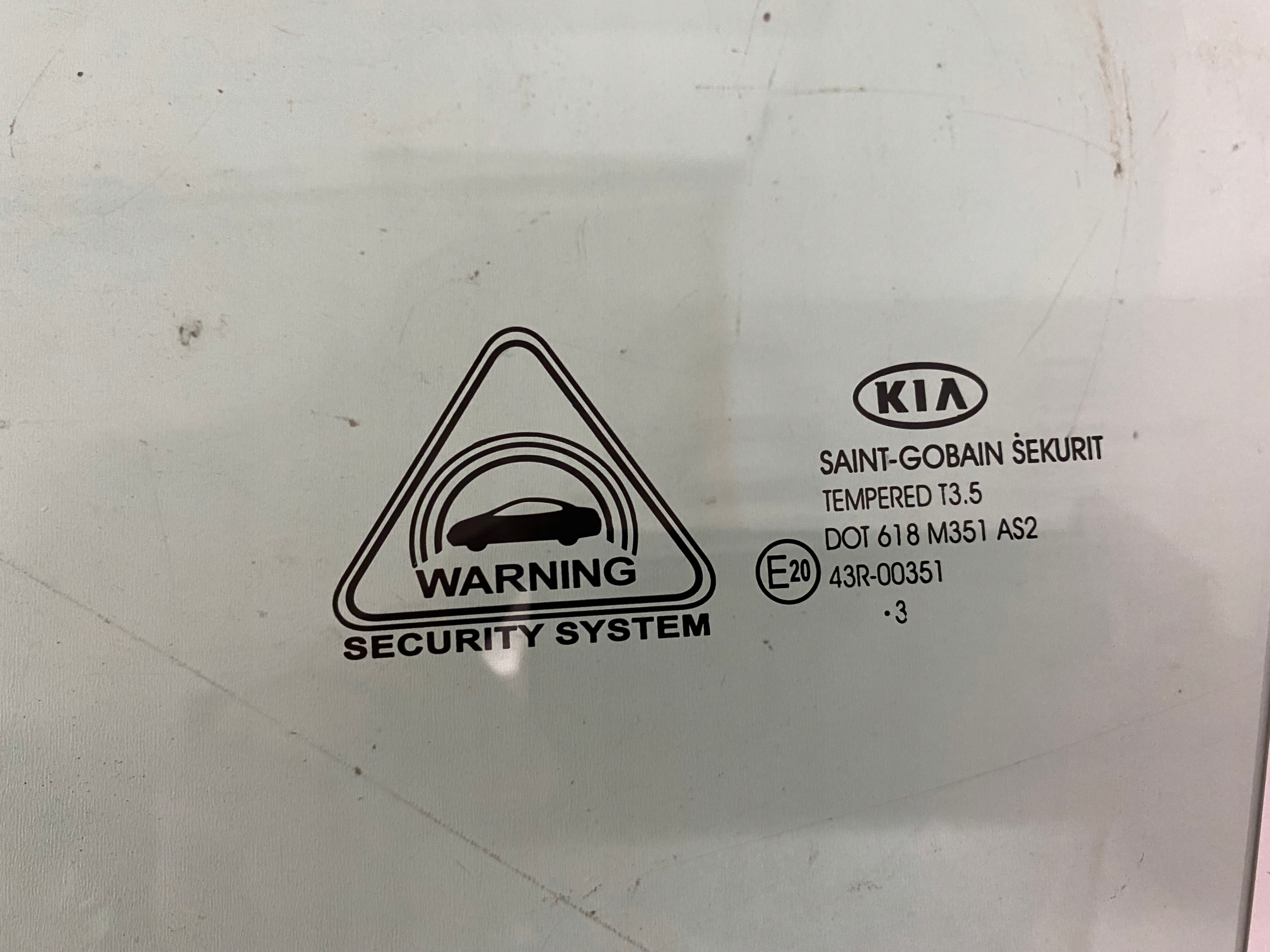 KIA SPORTAGE III window door left front 13 ROK