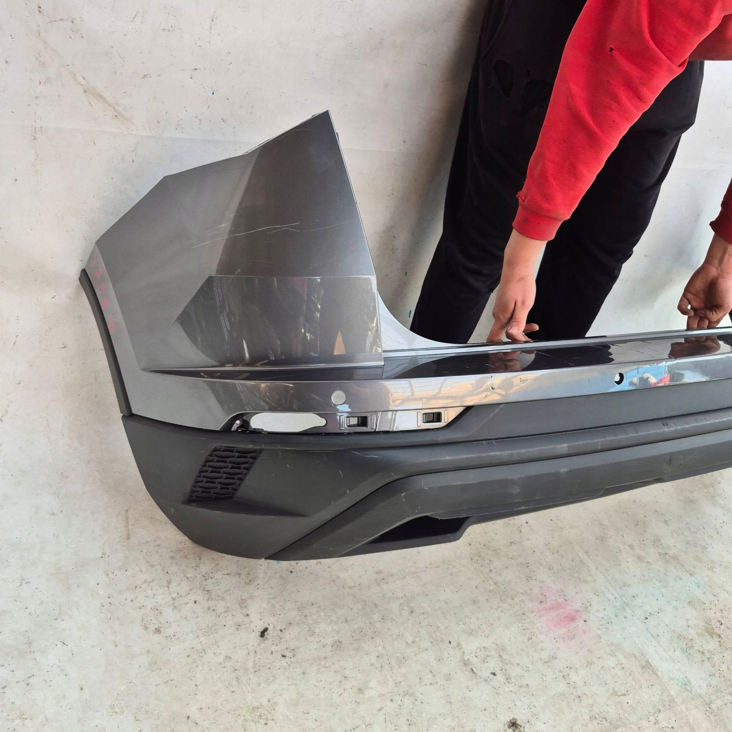 SKODA KAROQ 57A LIFT 21- bumper rear part rear PDC