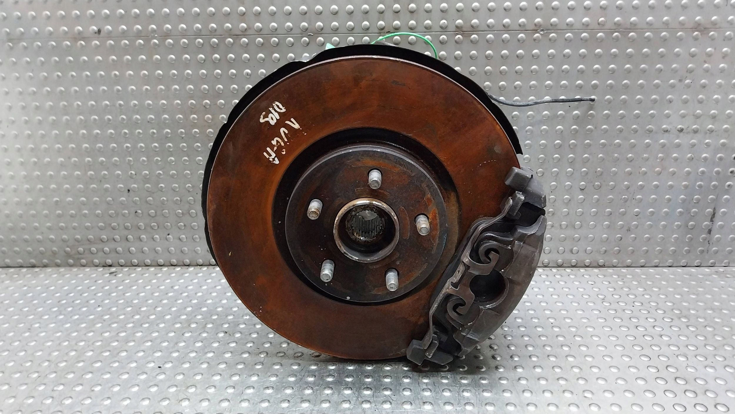 otoč čepu pravá předek DV61-3K170-CAA FORD KUGA MK2