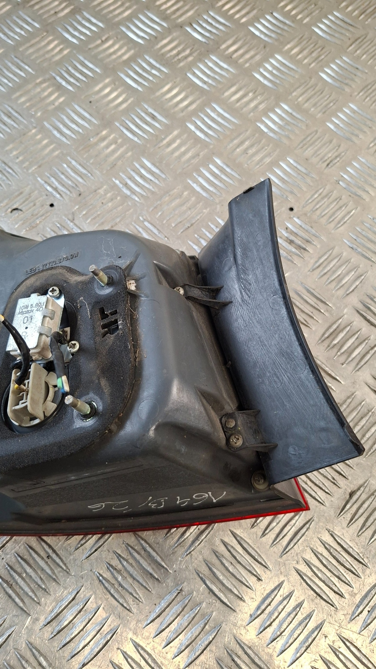 light right rear part LEXUS GS300